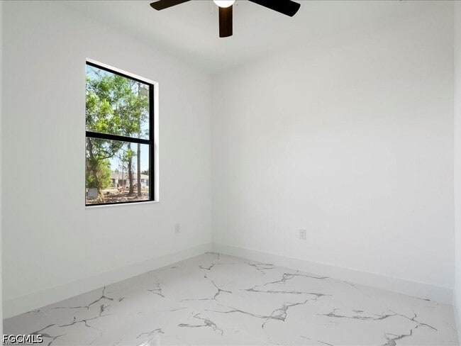 Building Photo - 5208 28th St SW