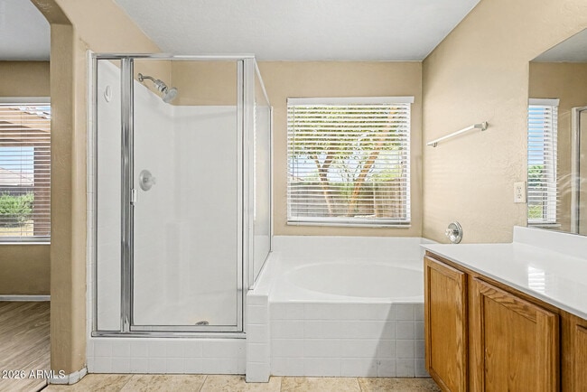 Building Photo - 13153 W Mauna Loa Ln