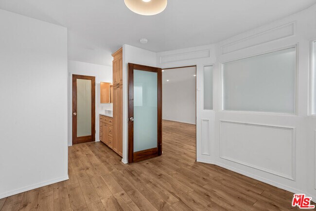 Building Photo - 7742 Redlands St