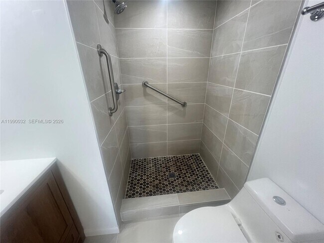 Building Photo - 8500 Sunrise Lakes Blvd