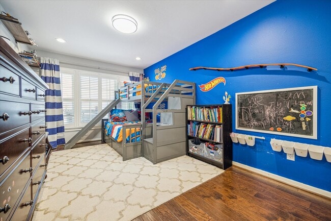 Building Photo - 6249 Olympia Dr