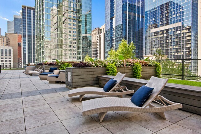 Building Photo - 205 W Wacker Dr