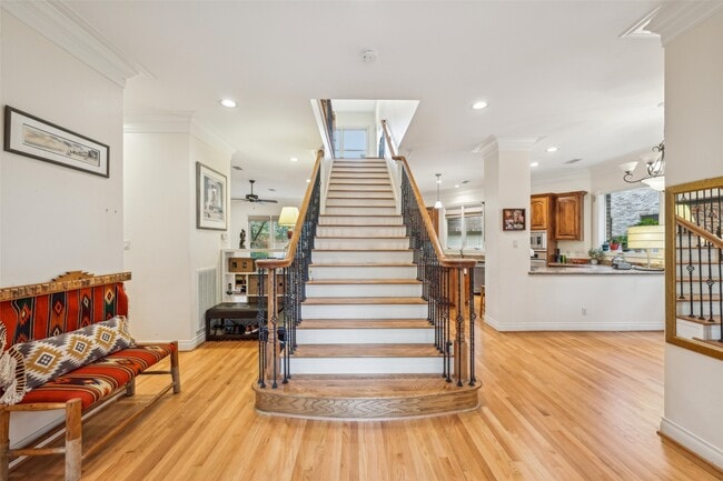 Building Photo - 4026 Villanova St