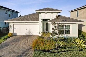 Building Photo - 19594 Broad Shore Walk