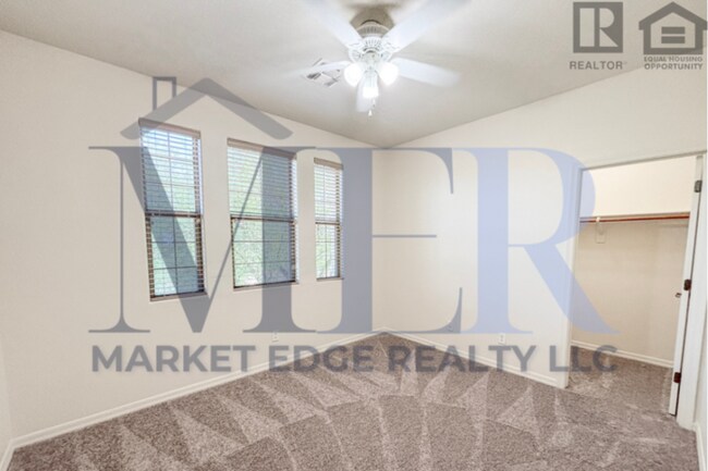 Building Photo - 4Bed/2.5Bath House at Litchfield/Greenway! Move-In Ready on 08/06/2026!