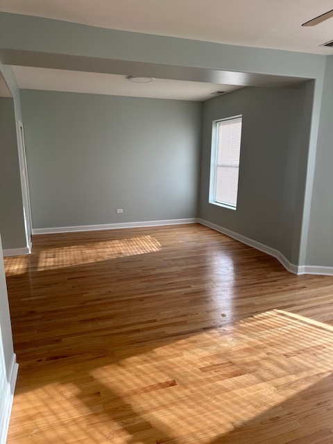 Living Room - 4610 S Calumet Ave