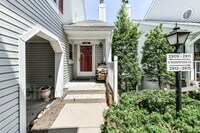 Building Photo - 2911-D S Woodstock St