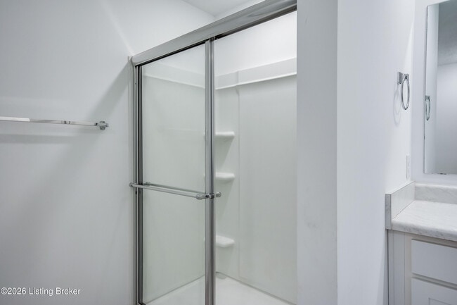 Building Photo - 17010 Meander Way