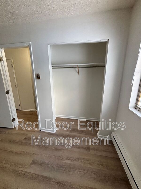 Building Photo - 234 Slocum Ave