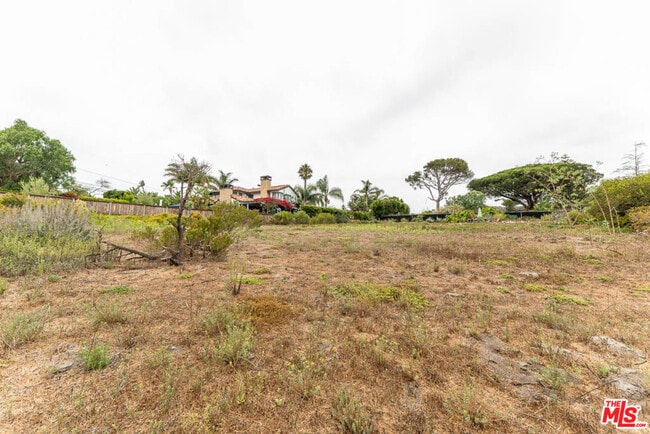 Building Photo - 28952 Selfridge Dr