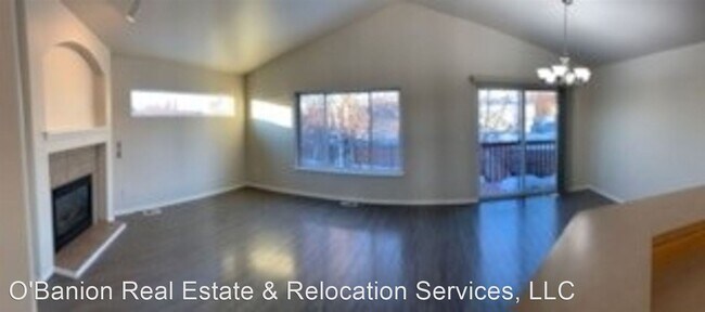 Building Photo - 2 br, 2 bath House - 6133 Spruce Meadows Loop