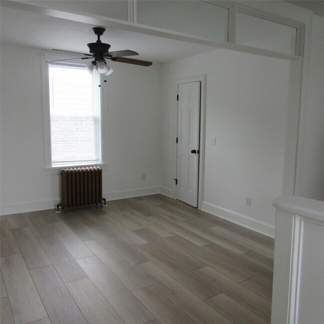 Building Photo - 29 Taylor Ave