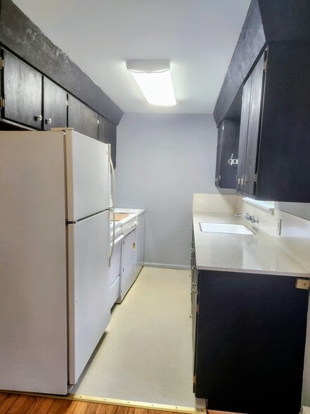 KITCHEN - 5301 Ravenna Ave NE