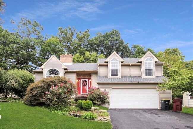 Primary Photo - 3318 Brynwood Dr