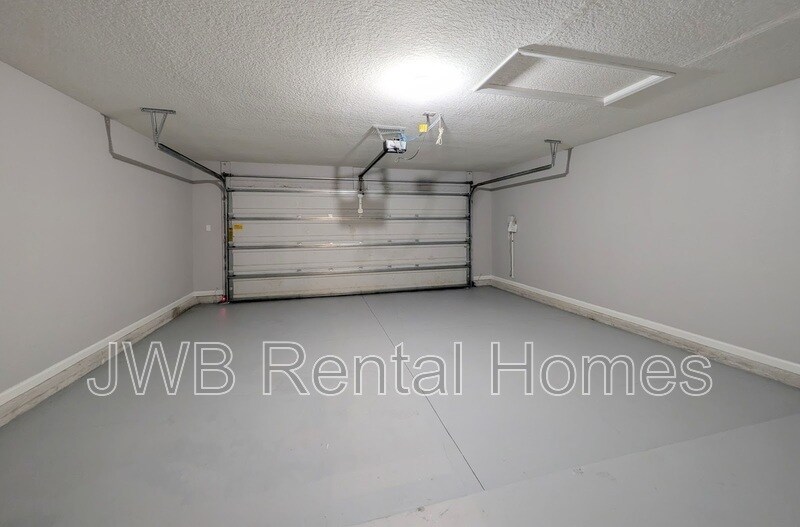Building Photo - 60 Yellowfin Dr