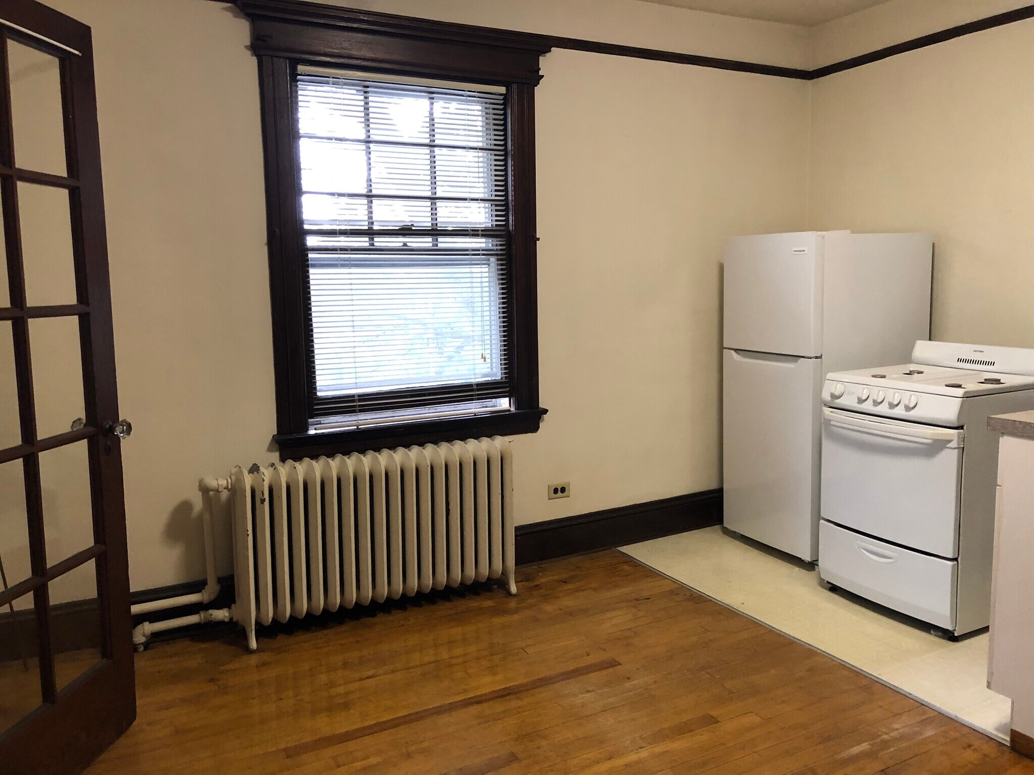 Building Photo - 127 Silver Lake Rd