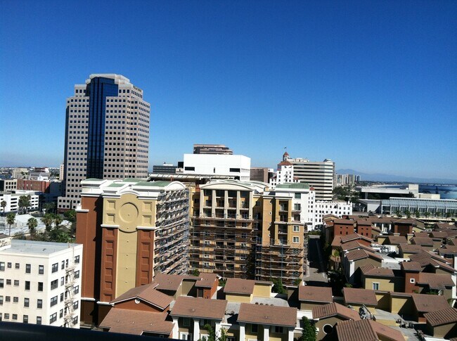 Building Photo - Downtown Long Beach - West Ocean - 1 Bedro...