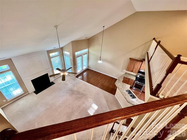 Building Photo - 10707 Fred Gutt Dr