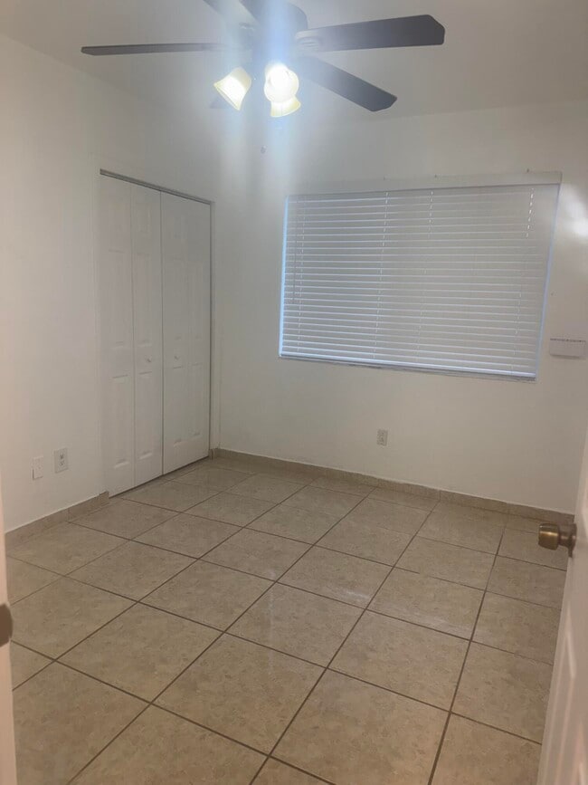 Building Photo - 3335 W 8th Ave