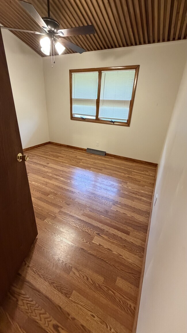 Building Photo - 101 McKinley Cir