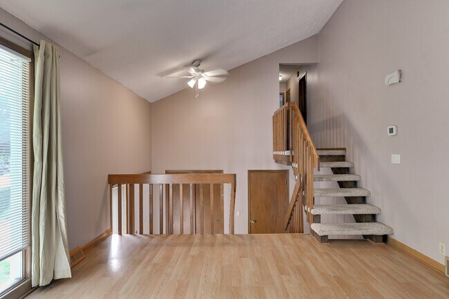 Building Photo - 2219 N 127th Cir