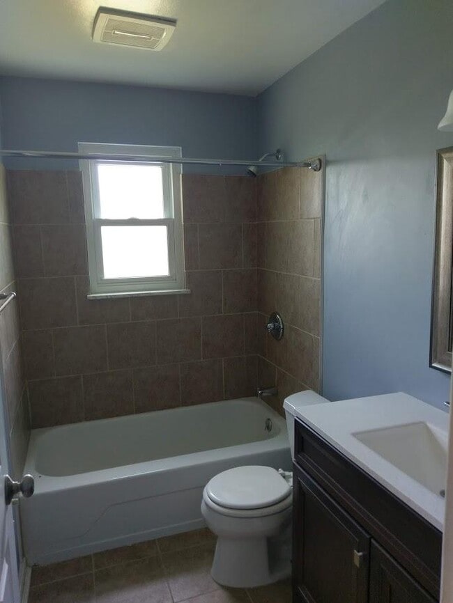 Building Photo - 6474 Branch Hill-Guinea Pike