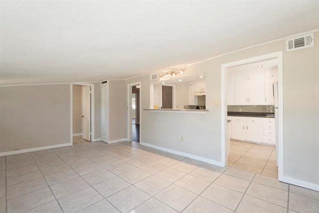 Building Photo - 801 17th St