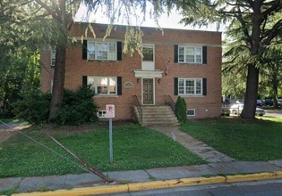 Building Photo - 751X Hopkins Ave
