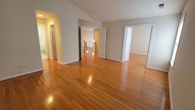 Building Photo - Stunning and Spacious 5 Bed 4 Bath Colonial Home With A 2-Car Garage In Bailwick