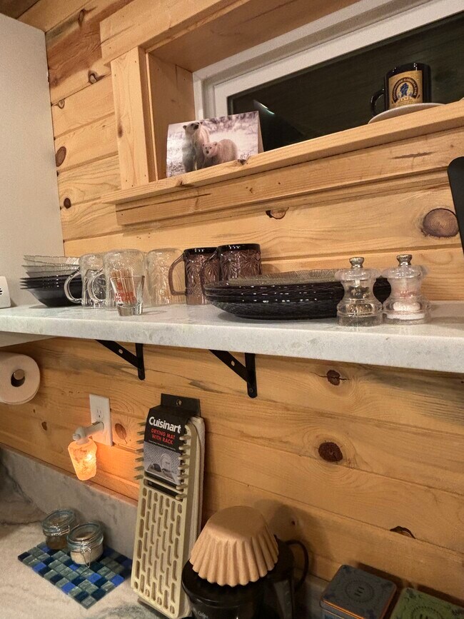 Building Photo - 41159 Sunnyview Loop