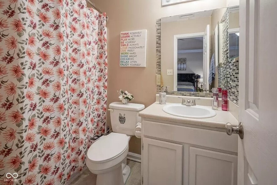 Building Photo - 9904 Worthington Blvd