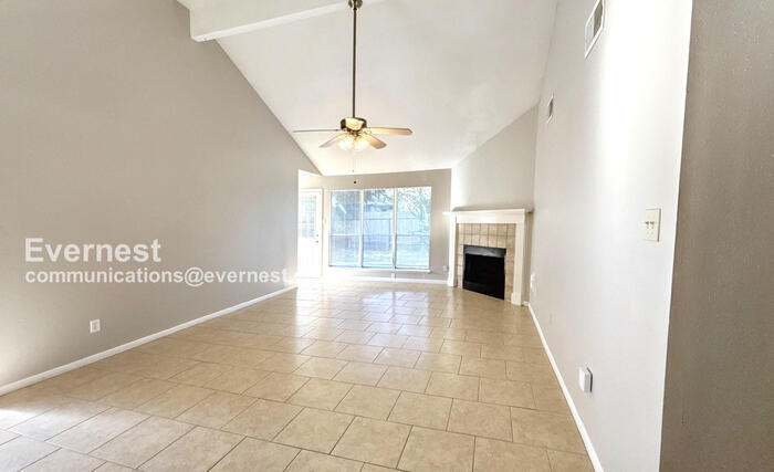 Building Photo - 19427 Bristlestar Dr