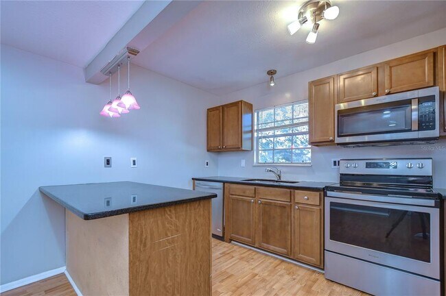 Building Photo - 14416 Reuter Strasse Cir