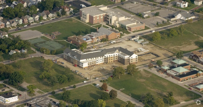 Primary Photo - Poindexter Place