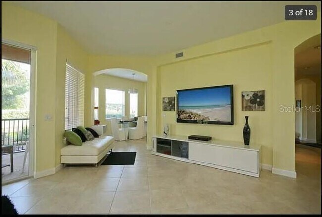 Building Photo - 5514 46th Ct W