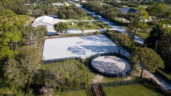 Building Photo - 13529 E Citrus Dr