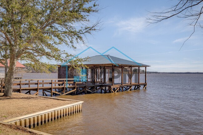 Building Photo - 1589 Terral Island Rd