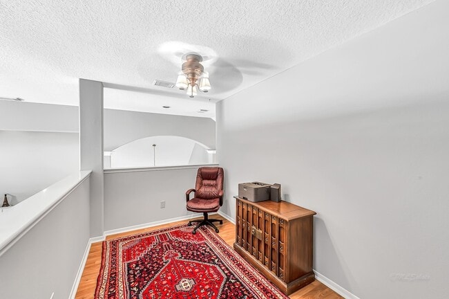 Building Photo - 23207 Willow Pond Pl