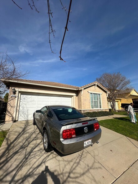 Building Photo - 7056 Kelmscott Ln