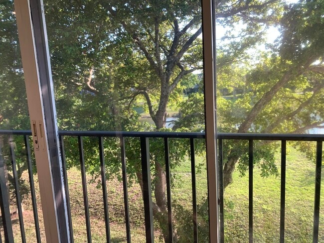 Building Photo - 4120 Tivoli Ct