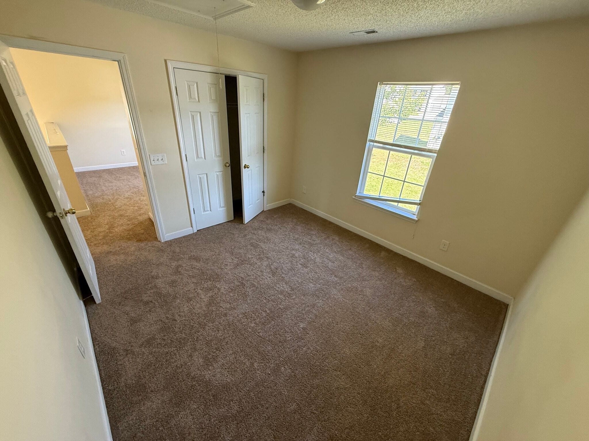 Building Photo - 3327 Buckvalley Dr