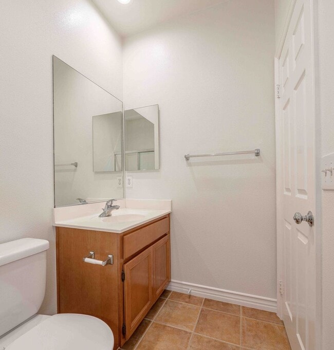 Building Photo - Stunning Upgraded Tri-Level Condo in South Coast Metro’s Exclusive Vantage Community