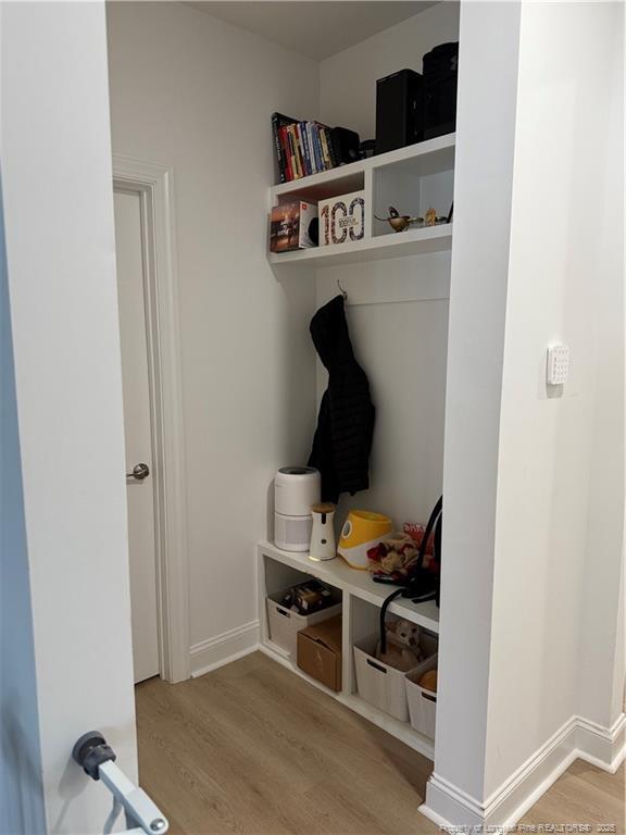 Building Photo - 211 NC-211