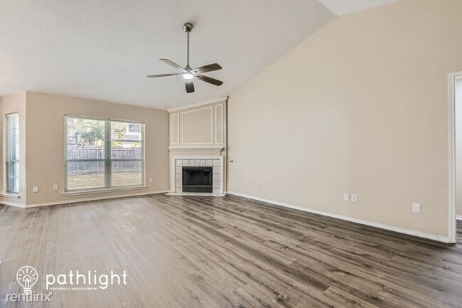 Building Photo - 4 br, 2 bath House - 112 Browning Lane UNIT