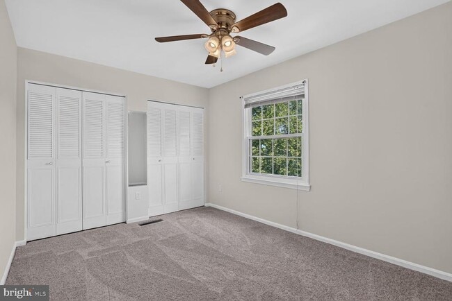 Building Photo - 9457 Jenerio Ct