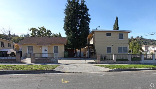 Building Photo - 5622 Monterey Rd