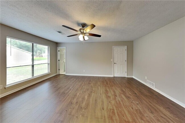 Building Photo - 4708 Jamerson Forest Cir