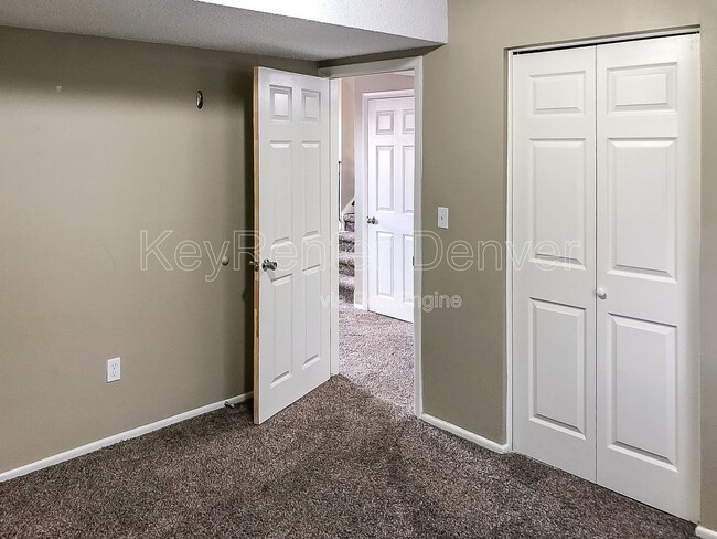 Building Photo - 2639 S Dillon St