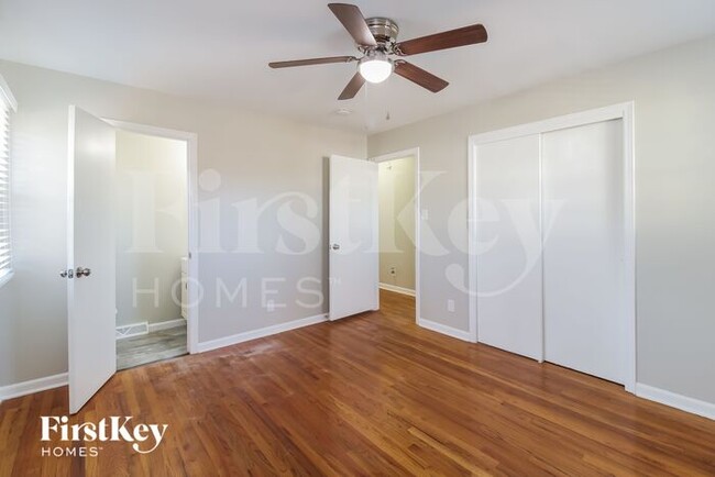 Building Photo - 4211 Bramlet Pl