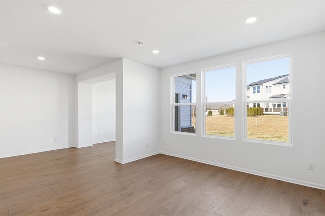 Building Photo - 5604 Corgi Dr